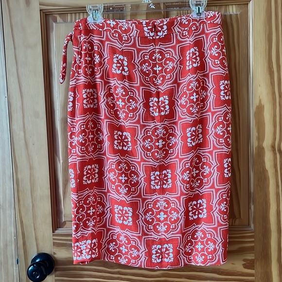 Ann Taylor Sarong Skirt - Size 6 - Picture 8 of 11